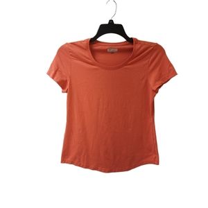 Greg Norman Women's Coral Top Size Medium